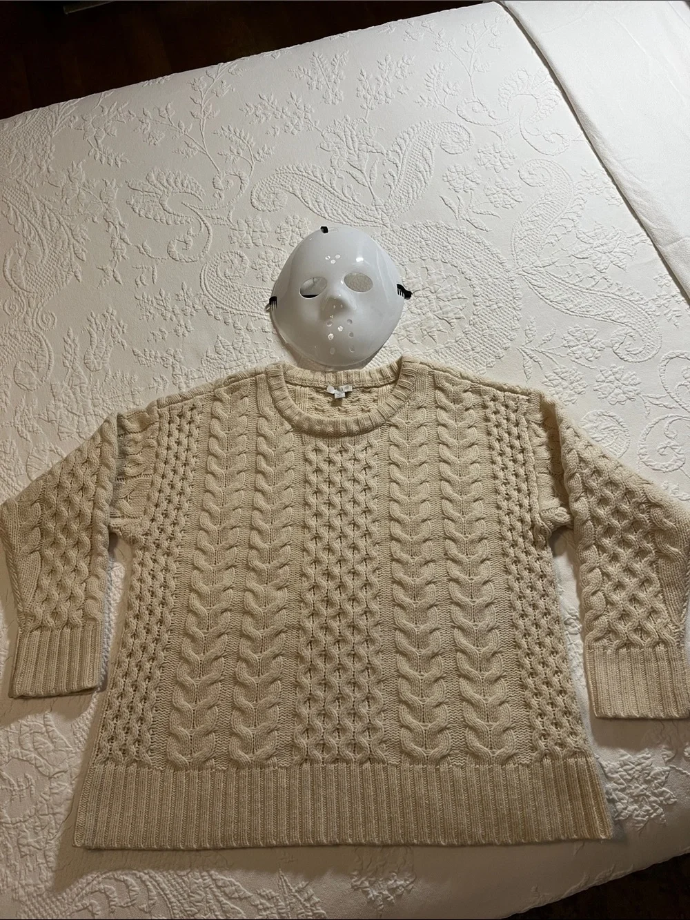 JJill Lambswool Women’s Cream Cable Knit Sweater